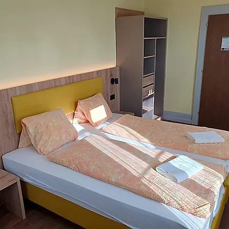 Hostel Budget Waldhotel - Shared Bathrooms Wilderswil