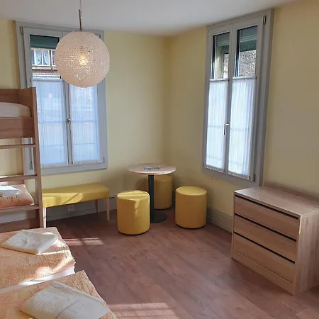 אכסניה Budget Waldhotel Unspunnen וילדרסויל